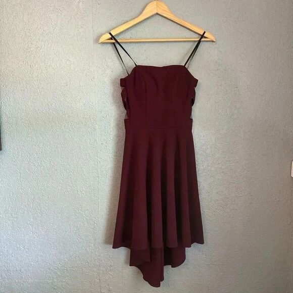 B. Darlin Women’s Burgundy strapless Short Cocktail Size 1/2 - Picture 1 of 5